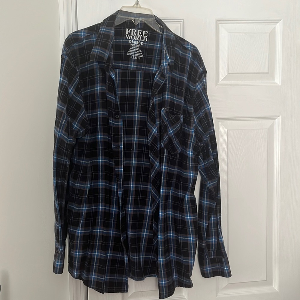 2 for $12 FreeWorld Men’s Size XL Flannels